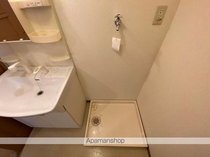 サクシードU.101の内装