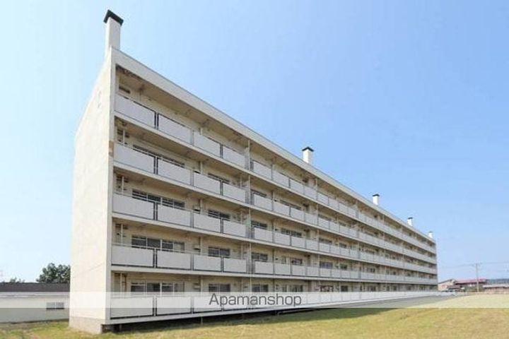 ビレッジハウス黒石2号棟201の外観