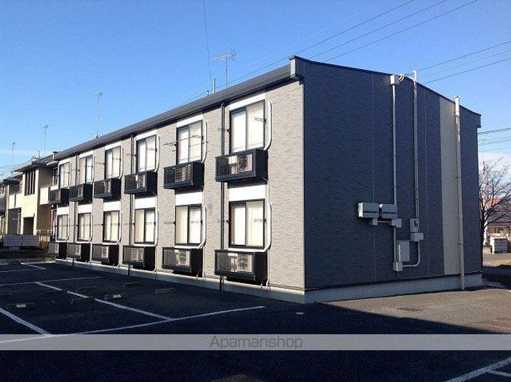 レオパレスPEACEの外観