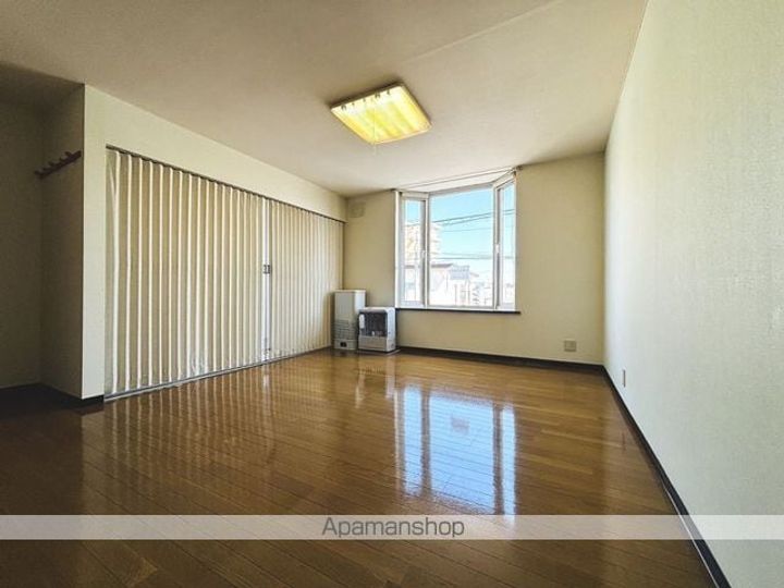 リバーサイド中の橋202の内装