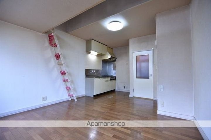 ポートタウン1-Cの居間