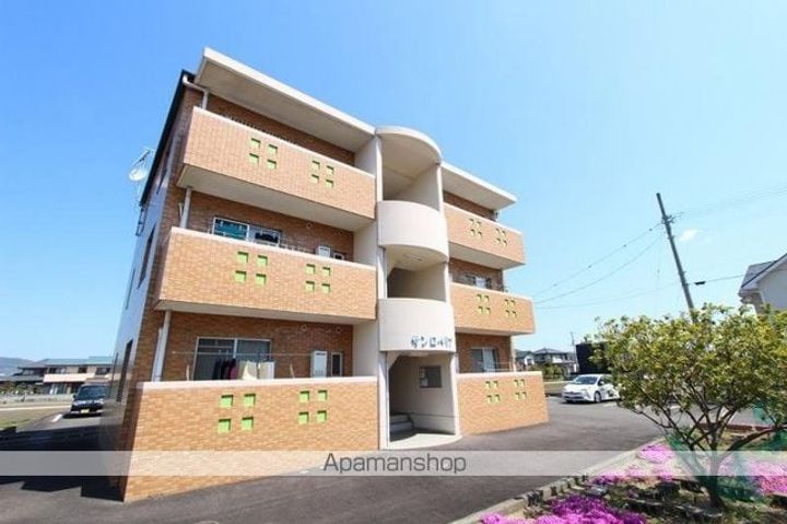 サンロベリア302の外観