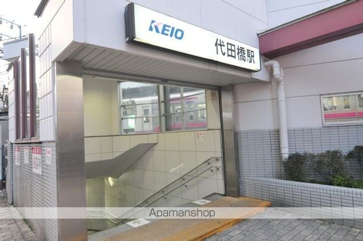 ラ・レジダンス・ド・エスパリエの周辺