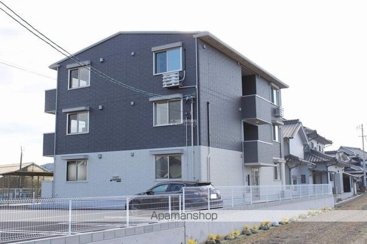 COZY COURT303の外観