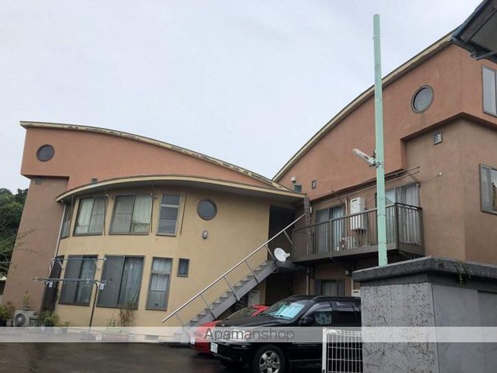 神奈川県鎌倉市今泉1丁目の賃貸アパートの外観