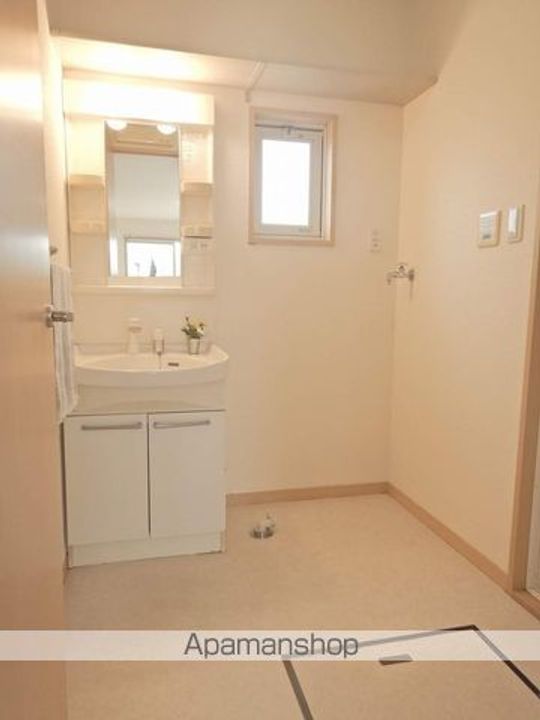 徳島県徳島市論田町本浦中の賃貸アパートの内装