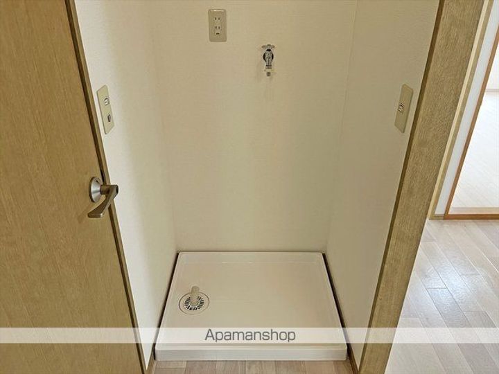 福島県郡山市片平町字大山南の賃貸アパートの内装