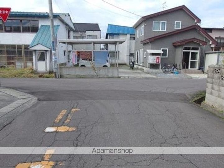 メイプルリーフ201の周辺