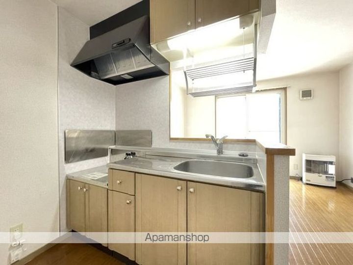 オークヴィラ中道102の内装