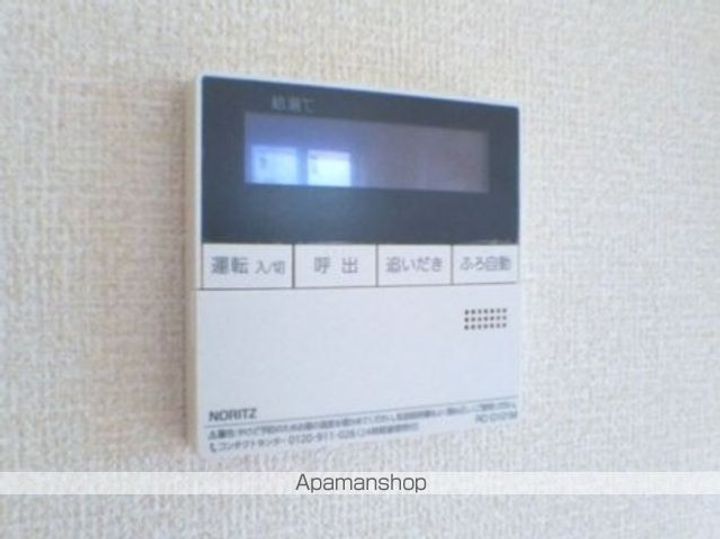ボヌール ロン トワ Bの内装