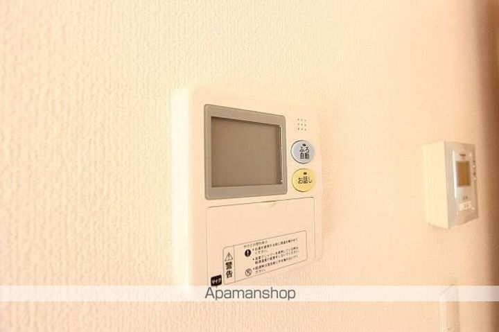 T’Sスクエアの内装