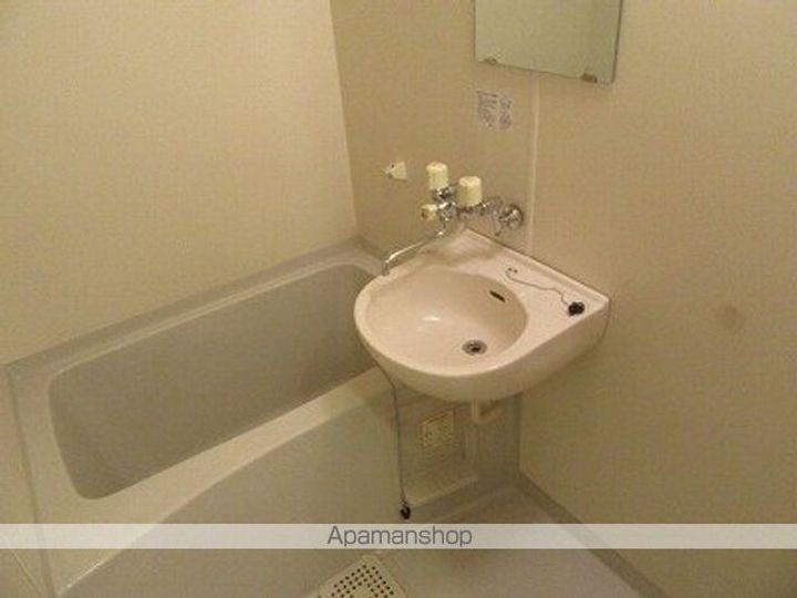 岩手県滝沢市巣子の賃貸アパートの風呂