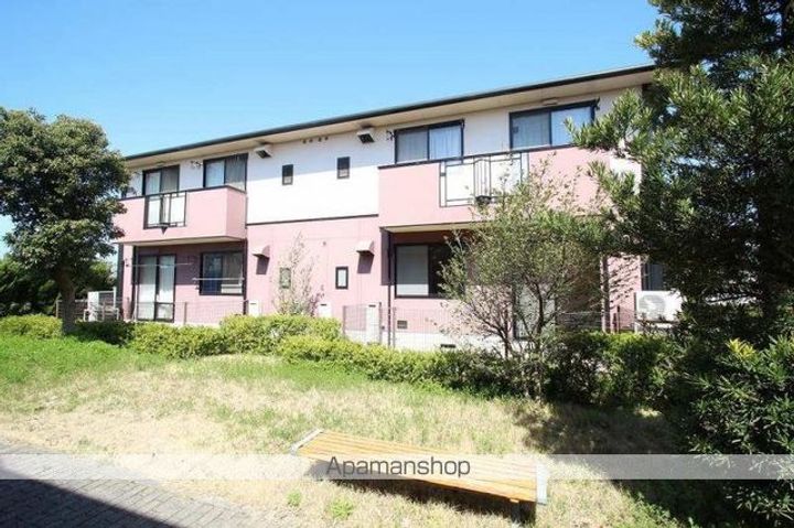 香川県高松市多肥上町の賃貸アパートの外観