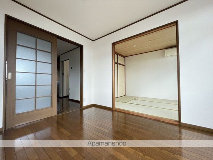 リバーサイド弐番館の内装