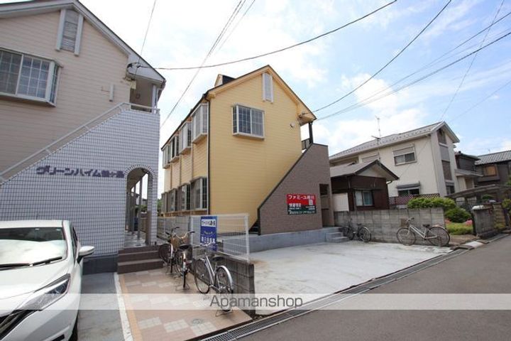 ファミーユ府川の外観