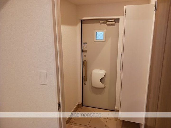 ワンズ ホーム ヴィレッジ Ⅱの玄関