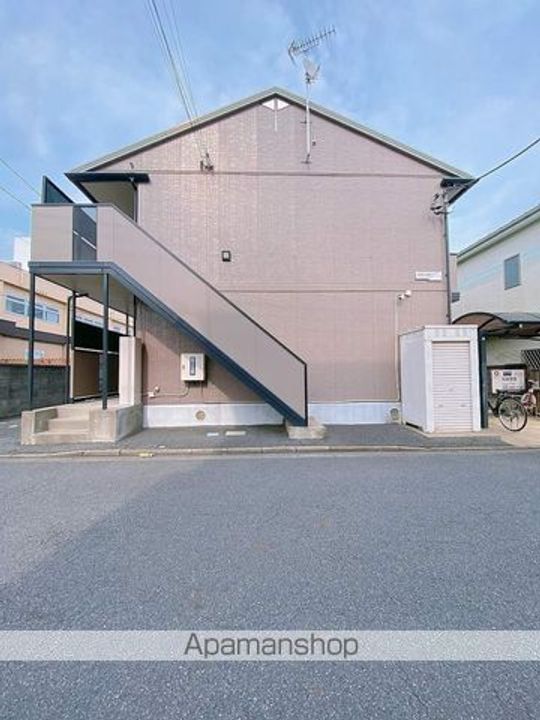 埼玉県八潮市中央2丁目の賃貸アパートの外観