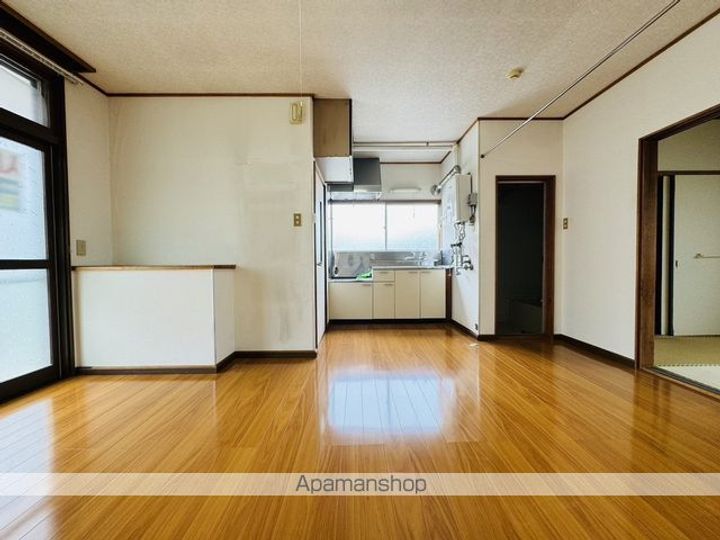 マンションあずま美原201の内装