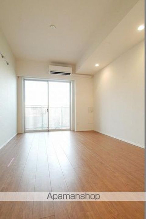 東京都新宿区北新宿1丁目の賃貸マンションの内装