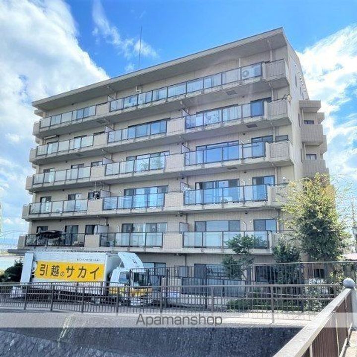 滋賀県大津市晴嵐1丁目の賃貸マンションの外観