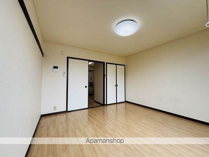 フォーブルNの内装