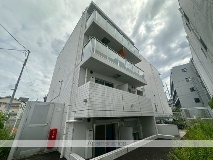 東京都北区滝野川3丁目の賃貸マンションの外観