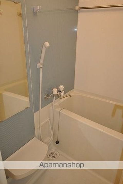 埼玉県八潮市大瀬1丁目の賃貸マンションの風呂