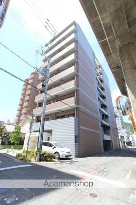 香川県高松市栗林町1丁目の賃貸マンションの外観