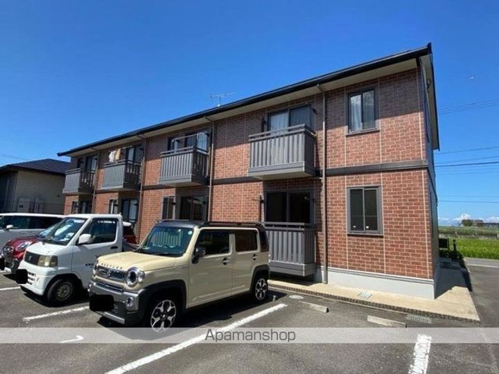 フォンターナ伏石 B棟の外観