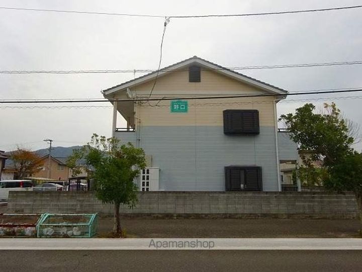 グランドメゾン野口102の外観