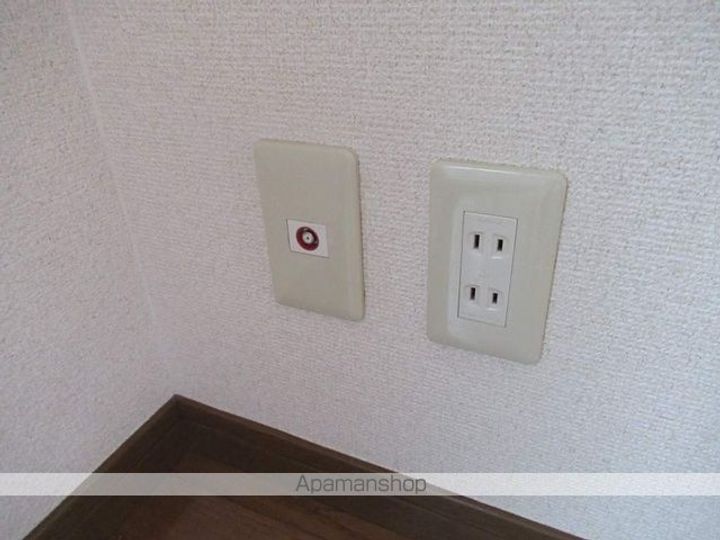 エストワン本町101の内装