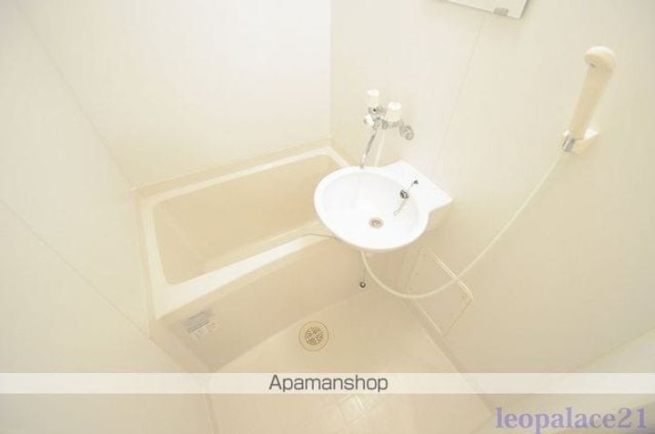 レオパレスエヴァーグリーン白幡Ⅱの風呂