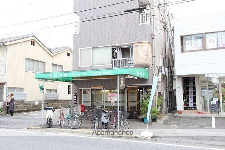 NSビル302の周辺