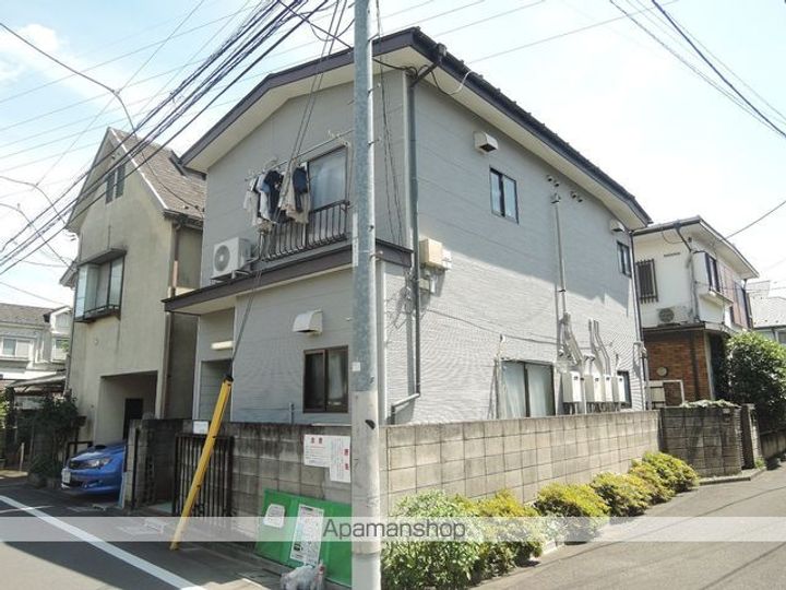 プリティーハウス102の外観