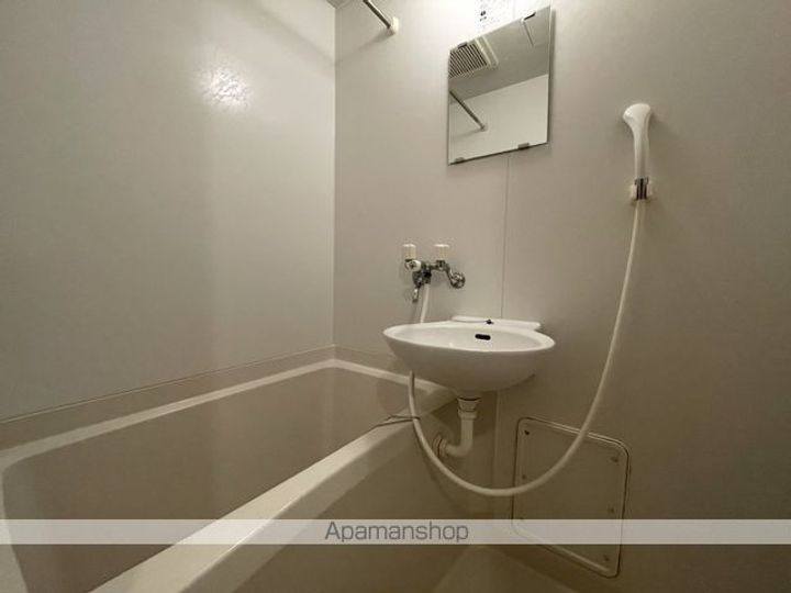 レオパレスかたおか209の風呂