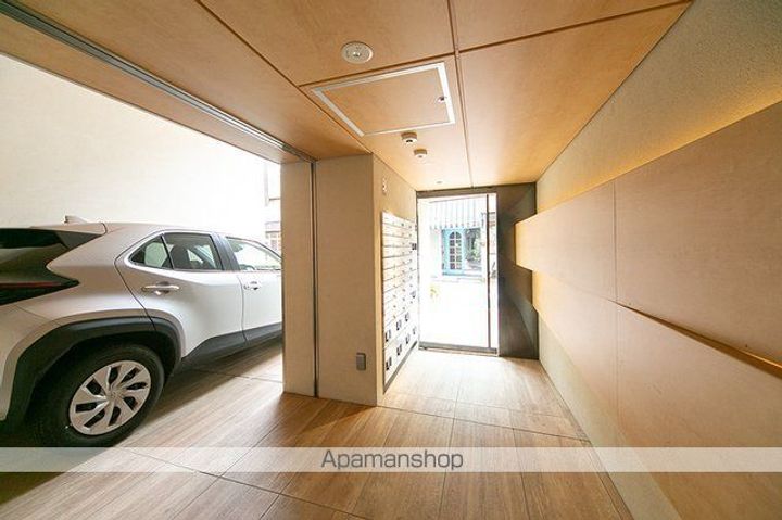 東京都杉並区西荻南4丁目の賃貸マンションの外観