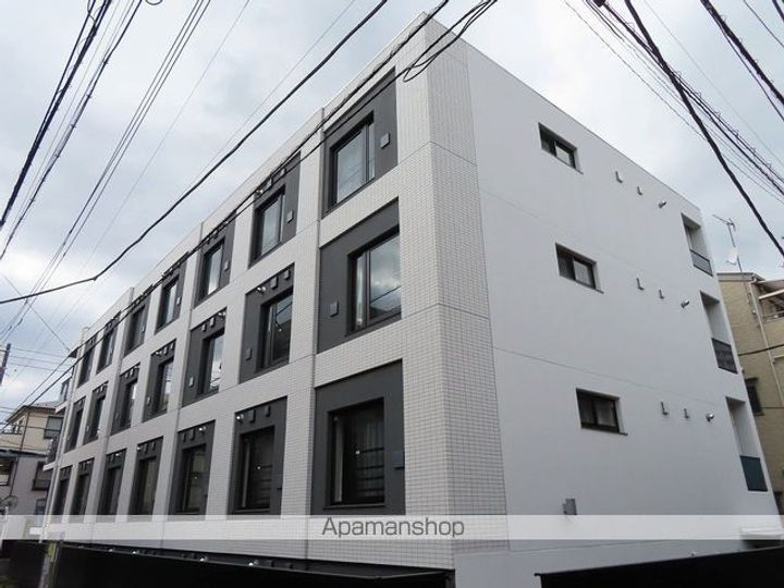 グローリオシェルト池袋本町の外観