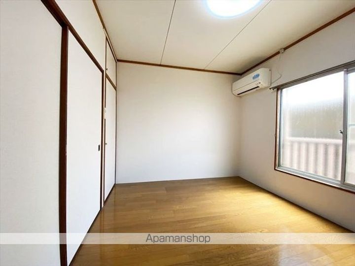 サーレ松島の居間