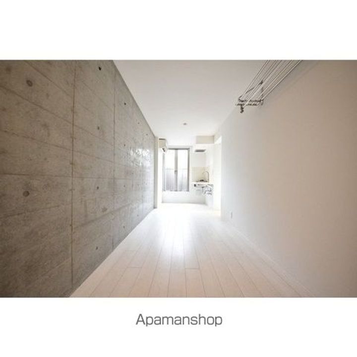 アパートメントクロ三軒茶屋の居間