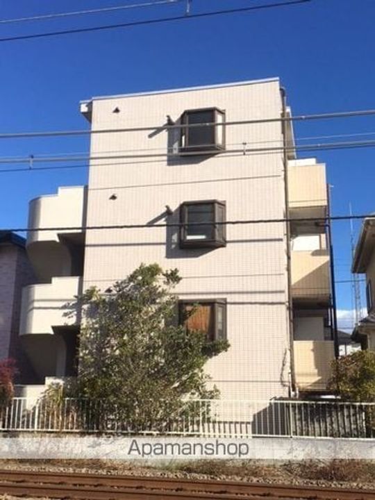 キャッスルマンション河辺204の外観