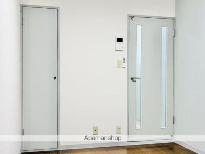 東京都世田谷区松原1丁目の賃貸マンションの内装