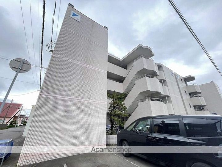 ノースコート深堀Ⅲ(NORTH COURT FUKABORIⅢ)202の外観