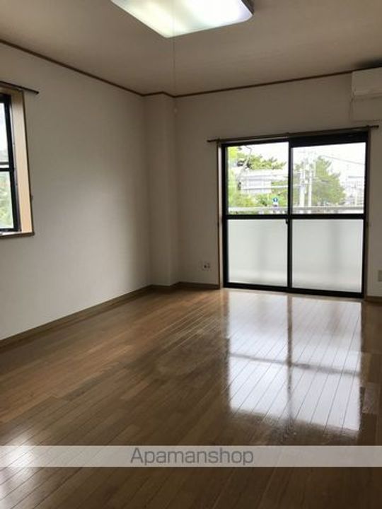 グリーンリバティー新蔵の居間