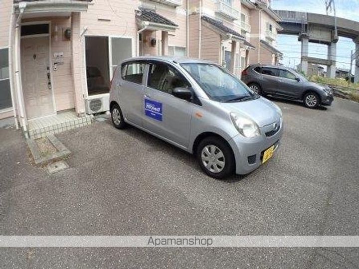 新潟県新潟市中央区本馬越2丁目の賃貸アパートの外観