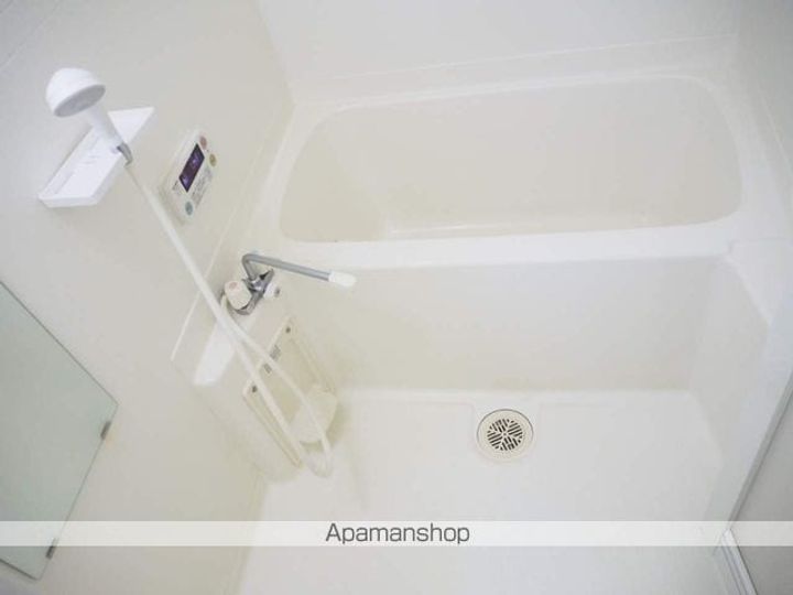 キュオン106の風呂