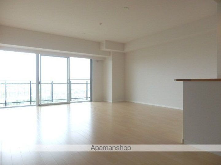 アイランドシティインフィニガーデン サウス棟の居間