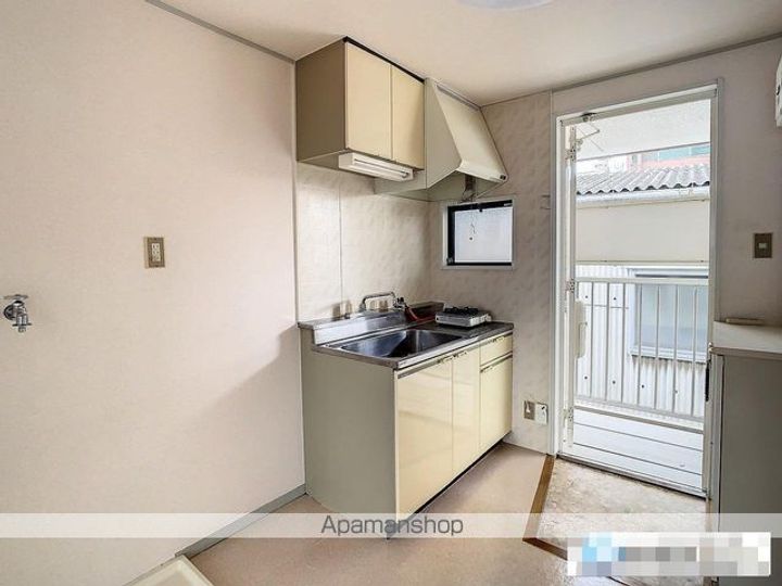 ハイム三原203のキッチン