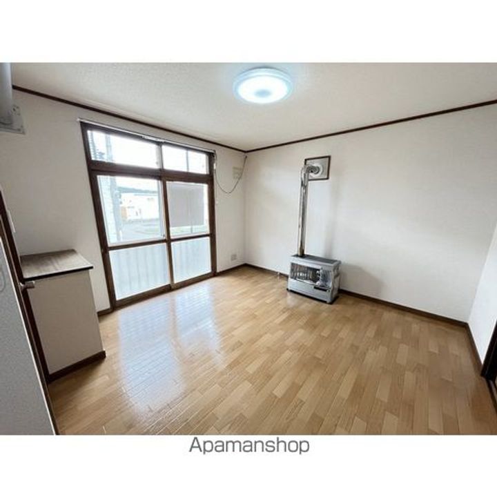 コーポときわ201の居間