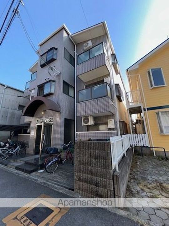 ヴェルナール忠岡205の外観