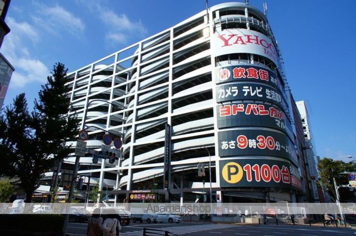 アンフレール川上の周辺